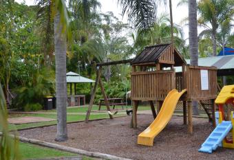 Leisure Tourist Park has Balcony rooms
