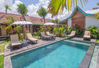 Comeback Guesthouse by Bukit Vista allows 18 year olds to book a room