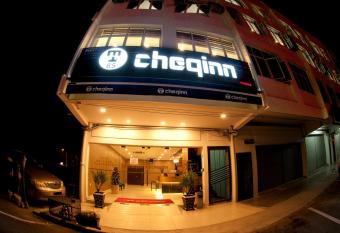 Hotel Cheqinn allows 18 year olds to book a room