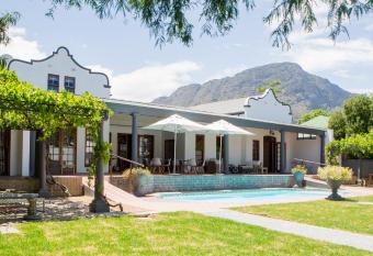 Mont d Or Franschhoek allows 18 year olds to book a room