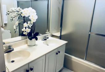 Victory Motel Inn near Universal & Hollywood has Smoking rooms