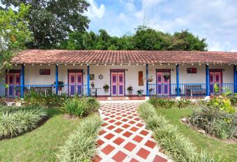 Finca Hotel Villa Del Sol has Balcony rooms