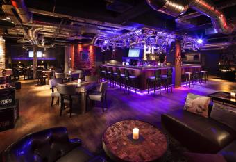 pentahotel Li  ge allows 18 year olds to book a room