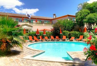 Best Western L Orangerie has Balcony rooms