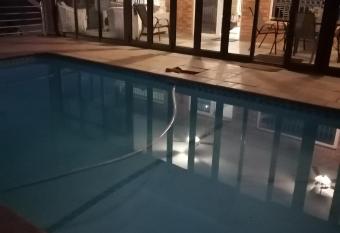 Burd s Nest 215 has Balcony rooms