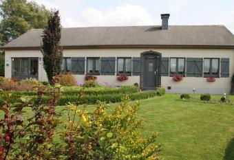 B&B Au fil des saisons sur la Wiels has Balcony rooms