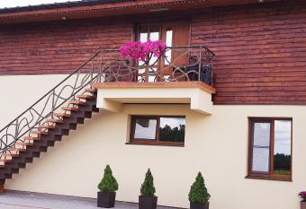 Irmos Apartamentai salia Klaipedos allows 18 year olds to book a room