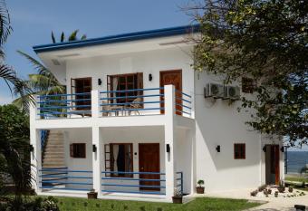 Villa in Blue has Balcony rooms