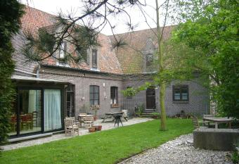 Hotel Troopeird has Balcony rooms