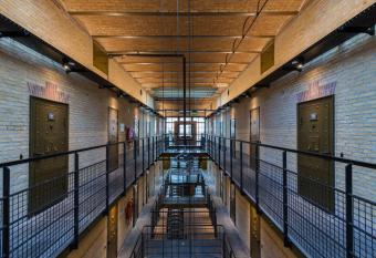 Alibi Hostel Leeuwarden allows 18 year olds to book a room