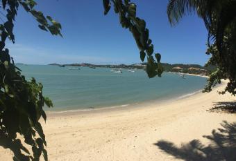 Baan Anuntanaruk has Balcony rooms
