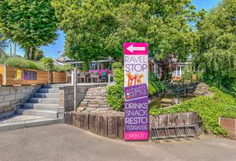 RAVeL Hotel Cyrano has Balcony rooms