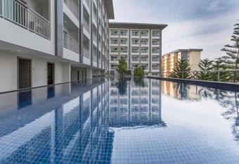 Kantary Hotel And Serviced Apartment, Amata, Bangpakong has Balcony rooms