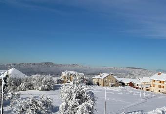 Le Relais Nordique has Balcony rooms