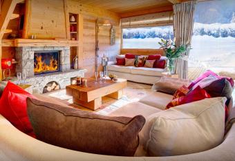 Chalet J Elage - OVO Network has Balcony rooms