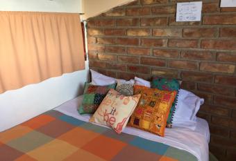 Departamento Privado en Gran Mendoza allows 18 year olds to book a room