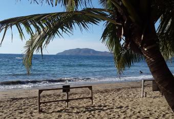 Hotel La Palapa allows 18 year olds to book a room