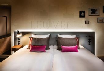 pentahotel Leuven allows 18 year olds to book a room