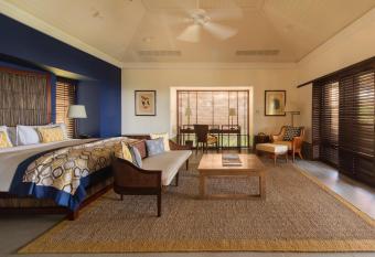 Cape Weligama has Balcony rooms