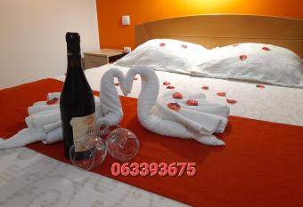 Sobe i apartmani Kety has Balcony rooms