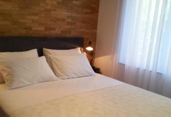 Apartment Mare s mora has Balcony rooms