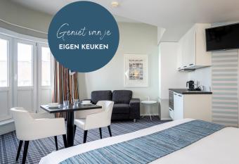 Leopold Hotel Ostend allows 18 year olds to book a room