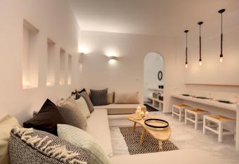 Aspries Suites allows 18 year olds to book a room