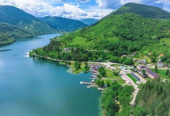 Hotel Plivsko jezero has Balcony rooms