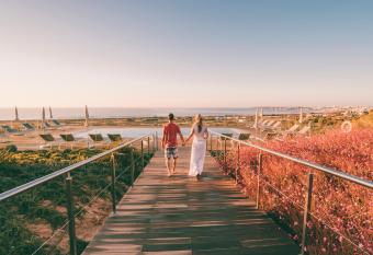 Palmares Beach House Hotel - Adults Only allows 18 year olds to book a room