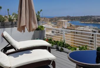 Paulos Valletta allows 18 year olds to book a room