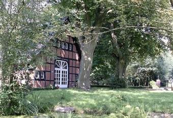 M  nsterland Cottage allows 18 year olds to book a room