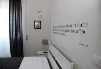 Casa dei R   has Balcony rooms