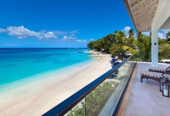 The Sandpiper has Balcony rooms