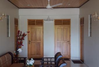 GG Lodge Mirissa allows 18 year olds to book a room