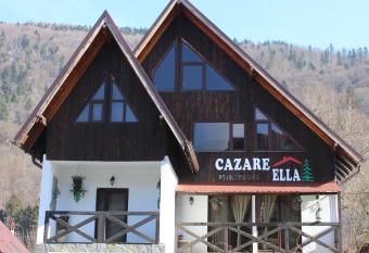 Casa Ella has Balcony rooms