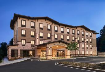 The Abernathy allows 18 year olds to book a room