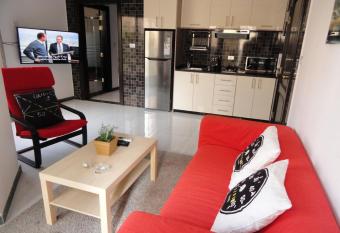 Diyarkom Apartment has Balcony rooms