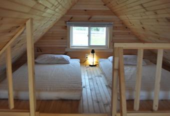 The ZzzzMoose 2.0 has Balcony rooms