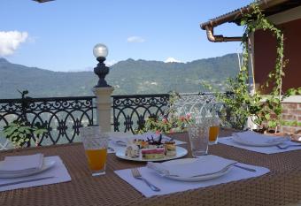 Amritara Luxury Villa Tosca, Gangtok has Balcony rooms
