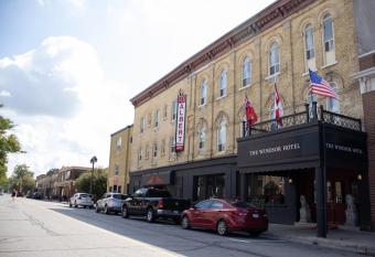 The Windsor Hotel by Hoco Hotels Collection allows 18 year olds to book a room