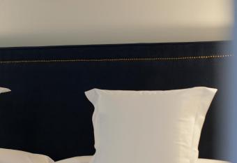 Es Corte Vell - Adults Only allows 18 year olds to book a room