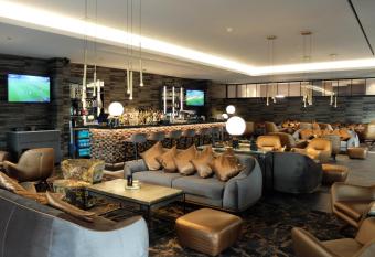 Hotel Restaurant Van Der Valk Nivelles-Sud allows 18 year olds to book a room