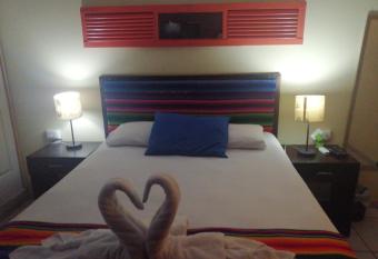 Hotel Antiguo has Balcony rooms