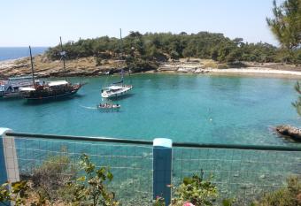 Gorgona Rooms has Balcony rooms