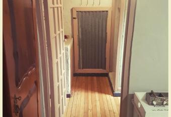 Die Woestynroos Gastehuis has Balcony rooms