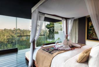 Ayuterra Resort allows 18 year olds to book a room