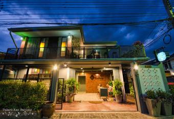 Talardkao Balcony Krabi has Balcony rooms