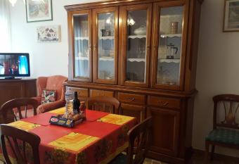 Il Duca has Balcony rooms