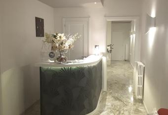 B&B Abatjour - ambiente sanificato - test antilegionella assolto has Balcony rooms