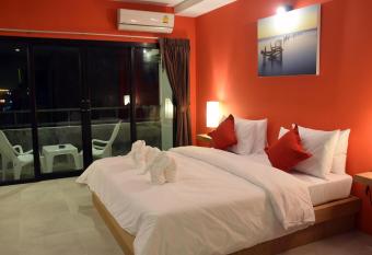 At Home Khaolak has Balcony rooms